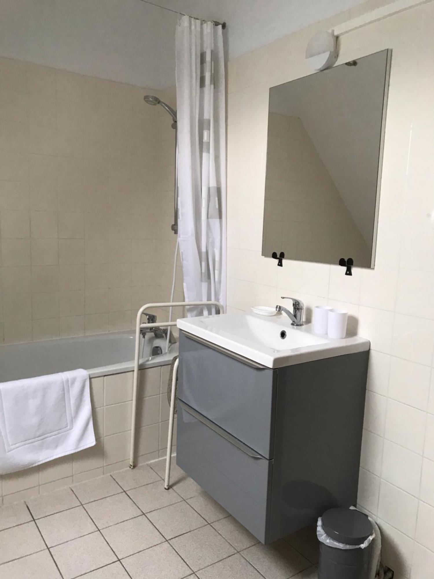 La Balastiere Beaumont-en-Veron Luaran gambar
